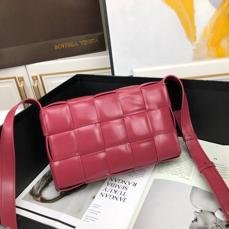 B-VENETA STYLISH HANBAGS FOR WOMEN - 380