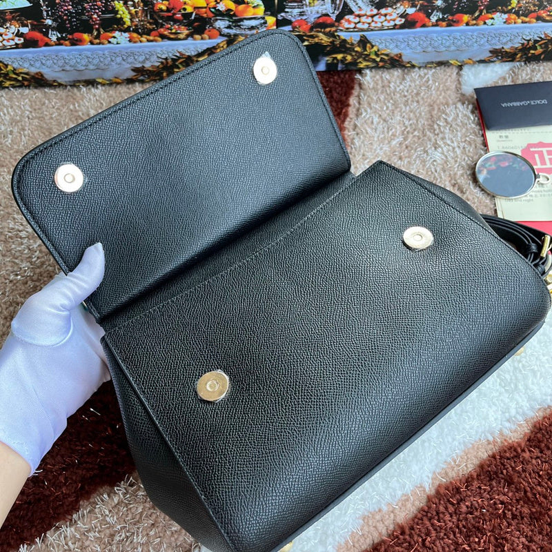 Amelia- DG Bags - 042