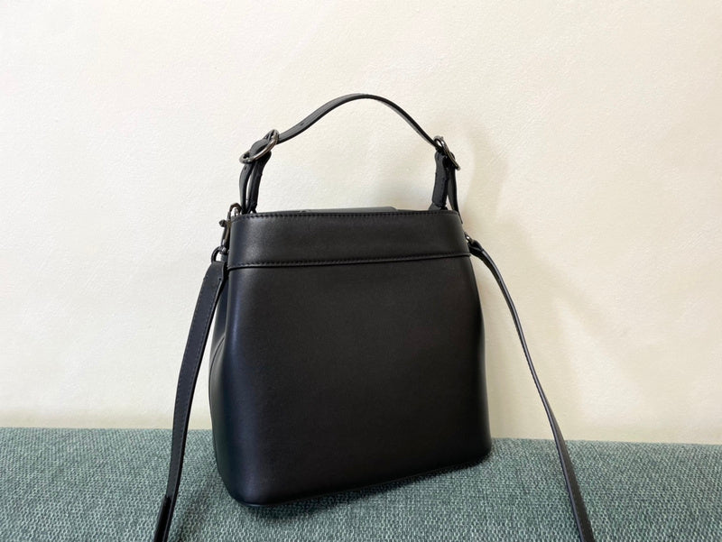 VAL LUXURY BAGS - FOR FASHION LOVERS  AFFORDABLE LUXURY BAGS- 1461