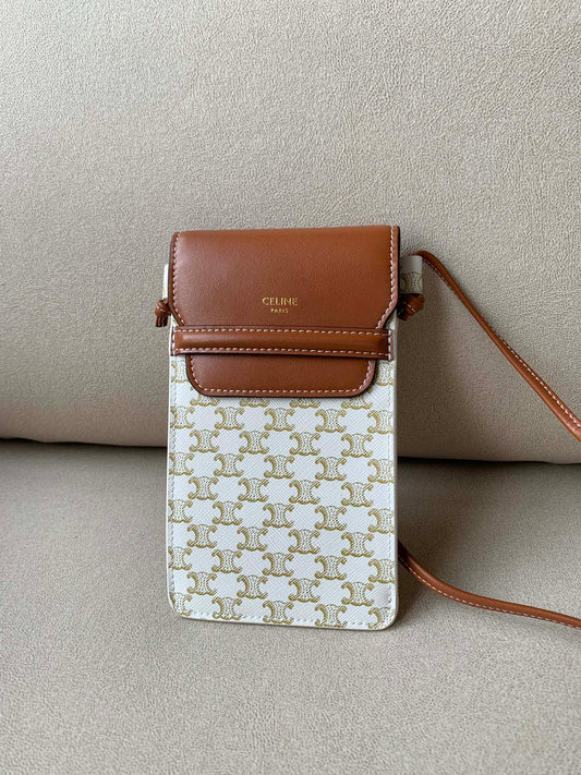 CE Phone Pouch With Flap In Triomphe Canvas And Lambskin White/Tan For Women 7in/18Amelia10G332CQD.01TA