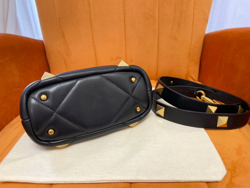 VAL LUXURY BAGS - FOR FASHION LOVERS  AFFORDABLE LUXURY BAGS- 1509