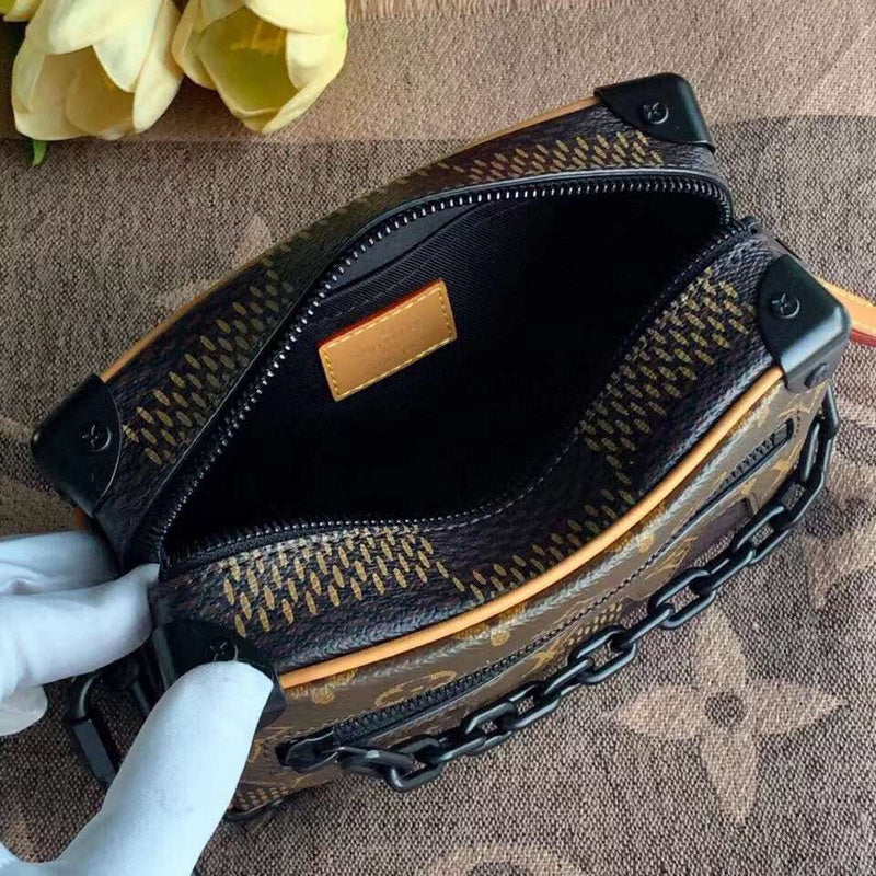 Fan Fashion Lu-Vi bags - 17427