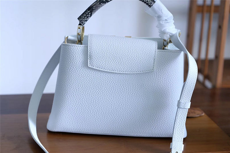 Fan Fashion Lu-Vi bags - 8372
