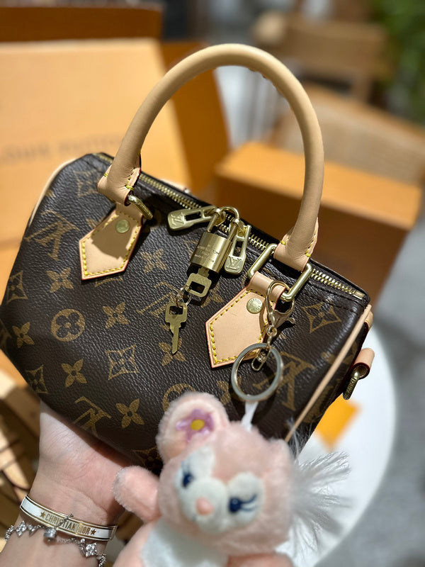 Amelia - LV Bags - 14532