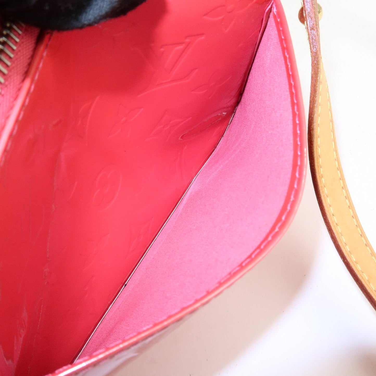 Louis Vuitton Monogram Vernis Minna Street Hand Bag M9146F