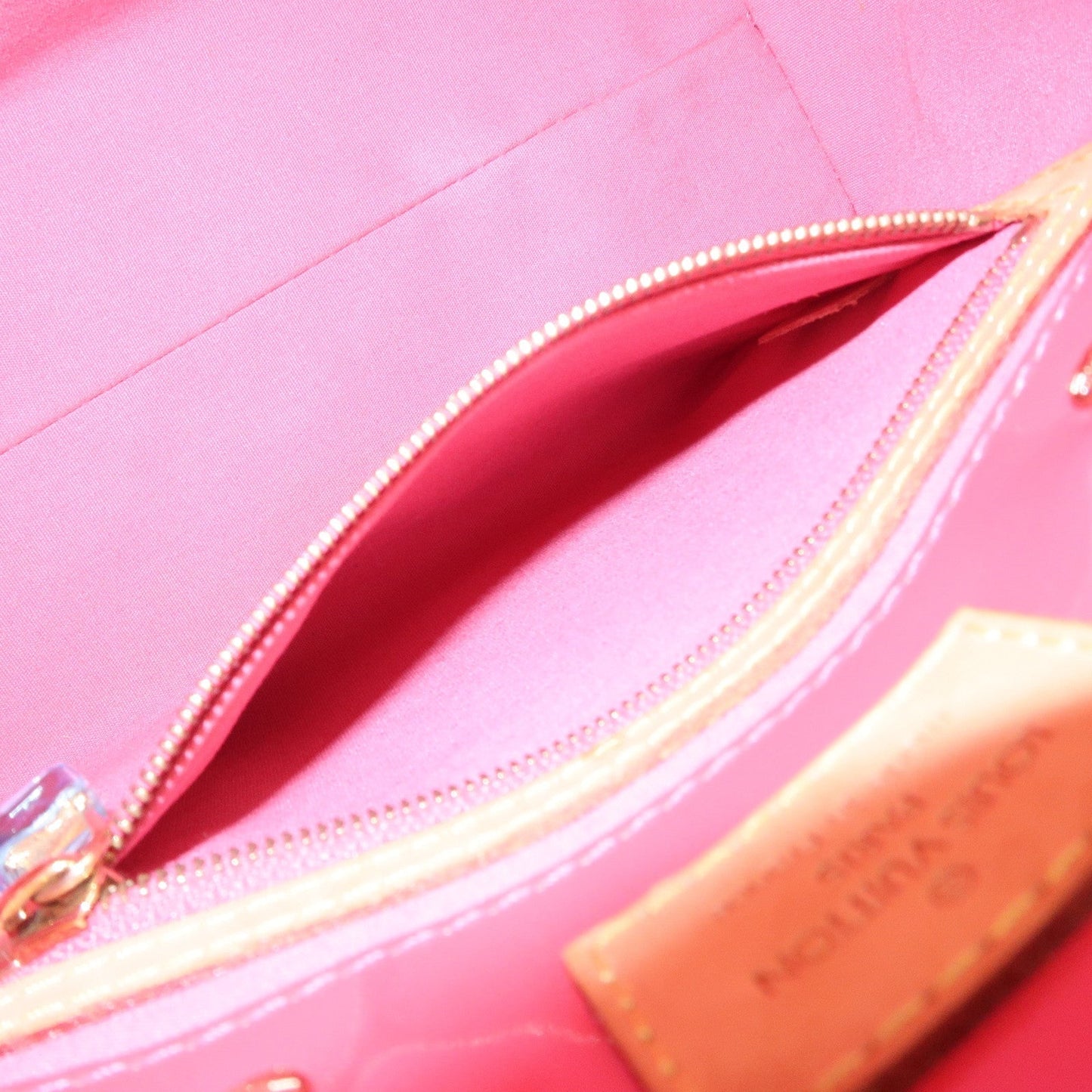 Louis Vuitton Monogram Vernis Lead PM Hand Bag Framboise M9132F