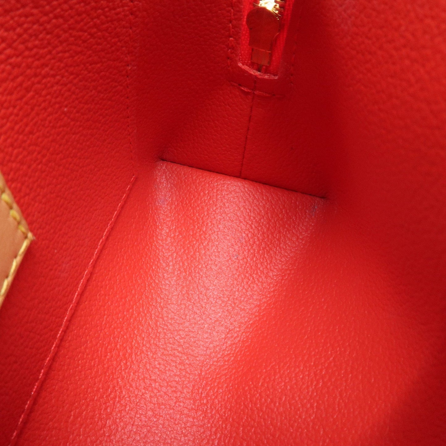 Louis Vuitton Monogram Vernis Pochette Cosmetic Pouch M90172