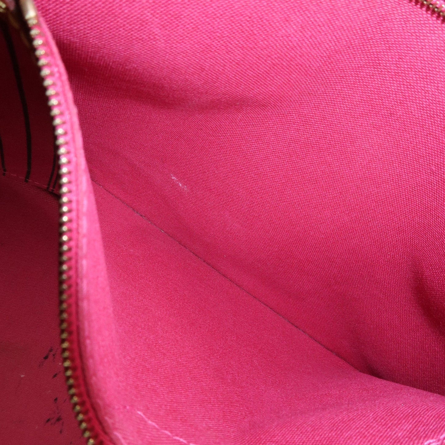 Louis Vuitton Monogram Neverfull MM Tote Bag Fuchisia M40996