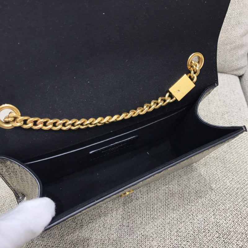 Amelia - YSL Bag - 2948