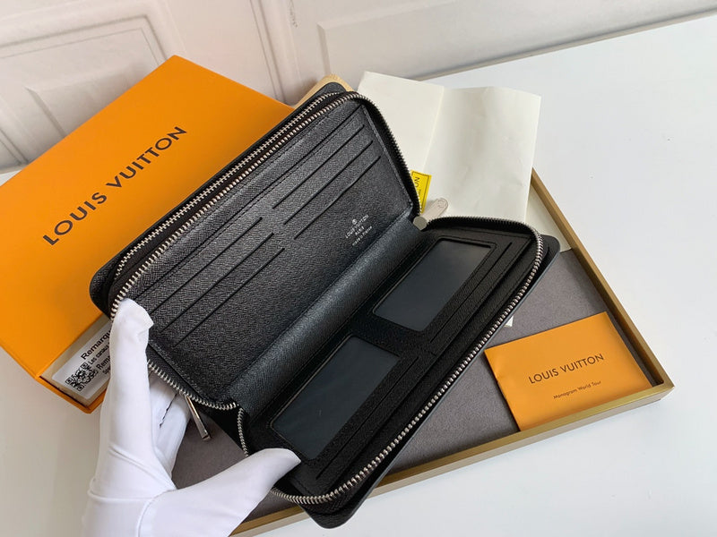 Amelia- LOV  Luxury  Wallets - 681