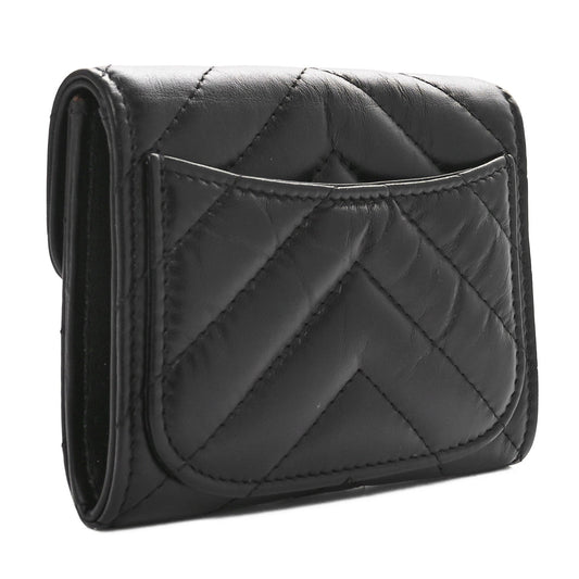 Amelia Aged Calfskin Chevron Quilted Reissue Card Holder Wallet Black