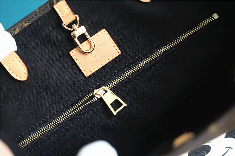 Fan Fashion Lu-Vi bags - 8645