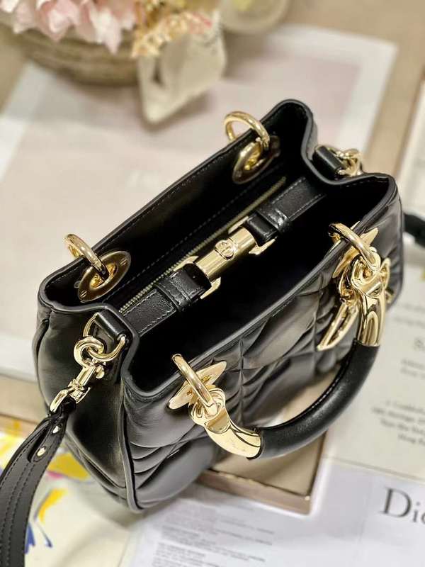 Amelia - DYOR   BAGS FOR WOMEN - FASHION LUXURY BAGS 069
