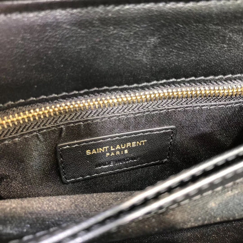 Amelia - YSL Bag - 2322