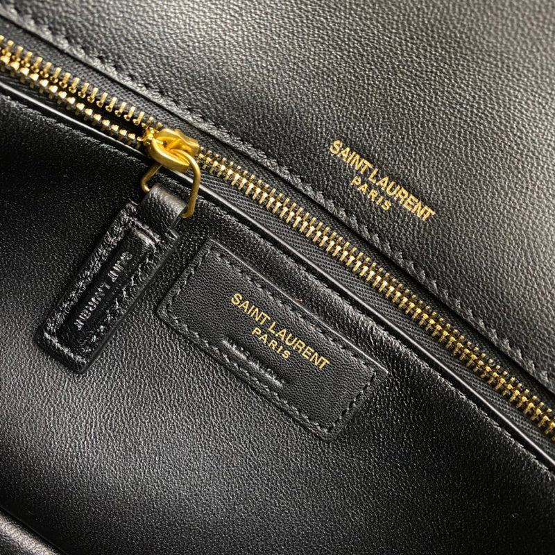 Amelia - YSL Bag - 3775