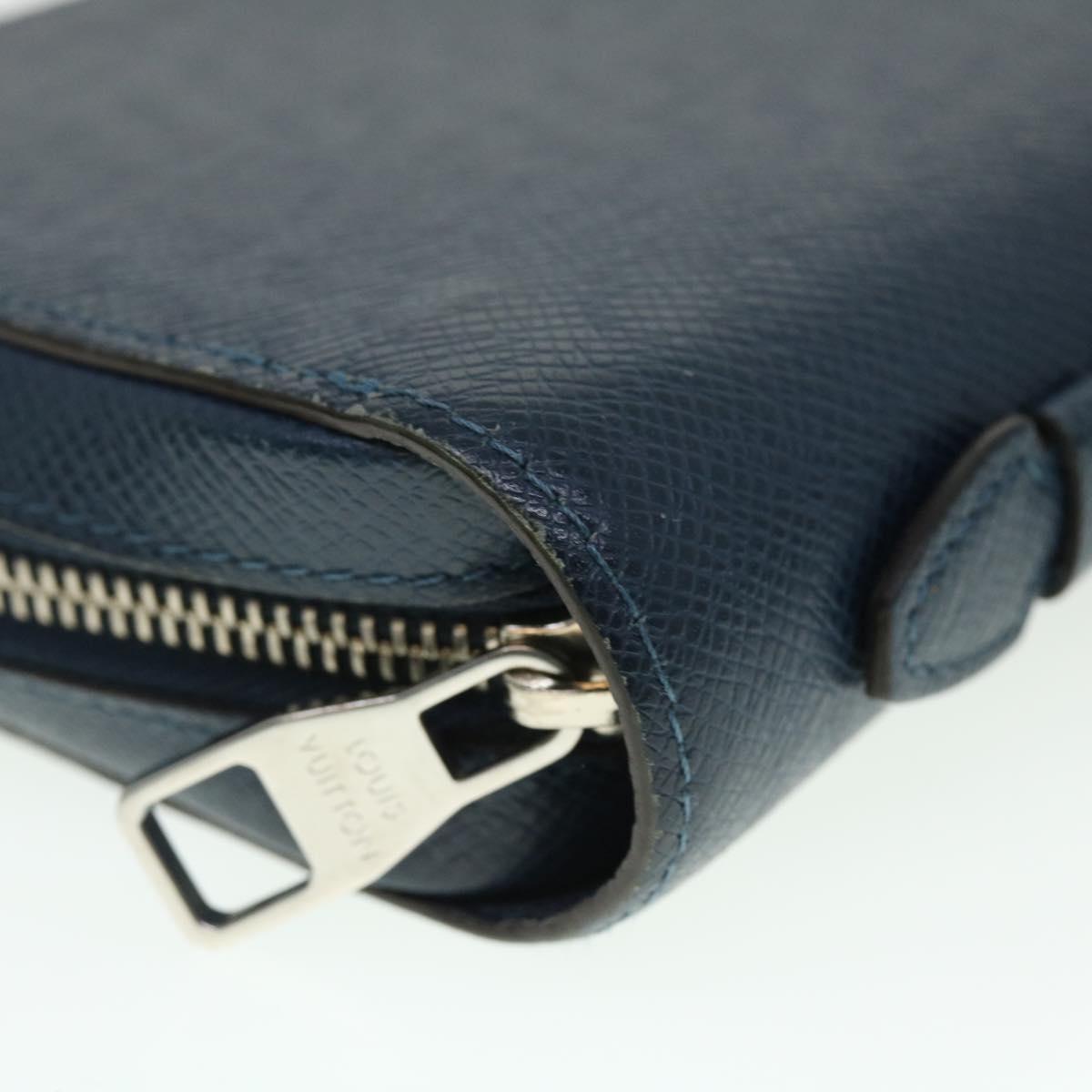 LOUIS VUITTON Zippy XL Wallet