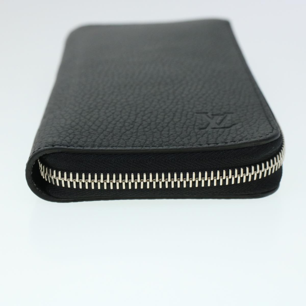 LOUIS VUITTON Zippy Wallet Vertical