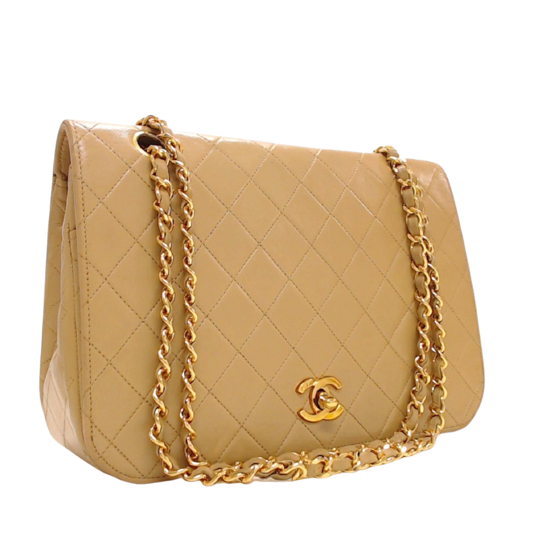 Chanel Beige Full Flap m/ GHW