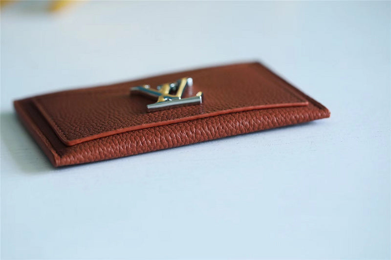 Fan Fashion Lu-Vi bags - 9256