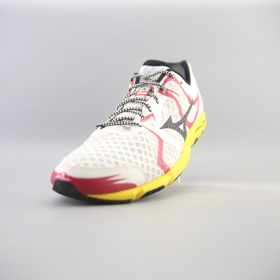 MIZUNO  WAVE HITOGAMI