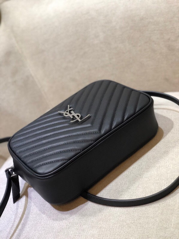 Amelia - YSL Bag - 3715
