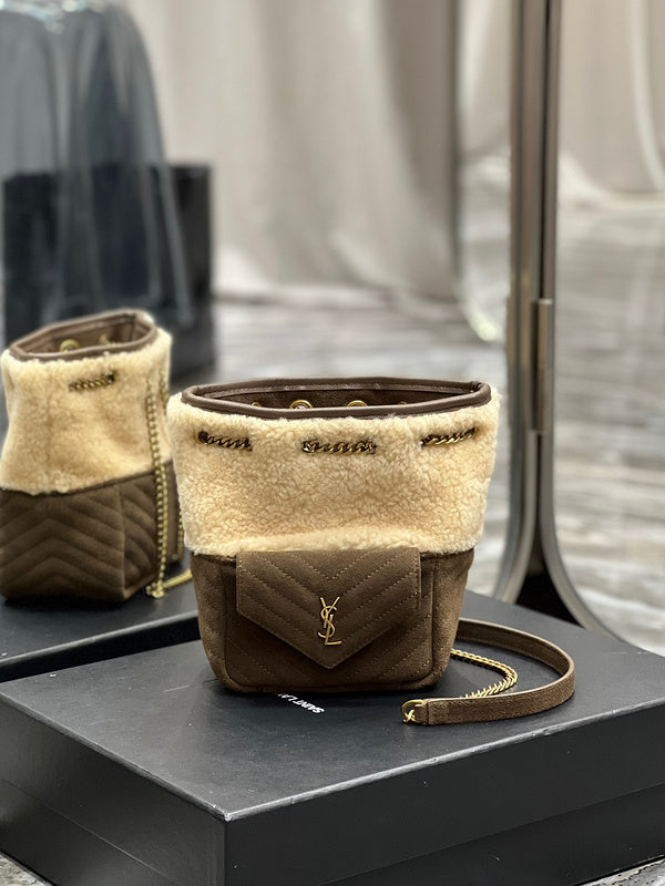 Amelia - YSL Bag - 3927