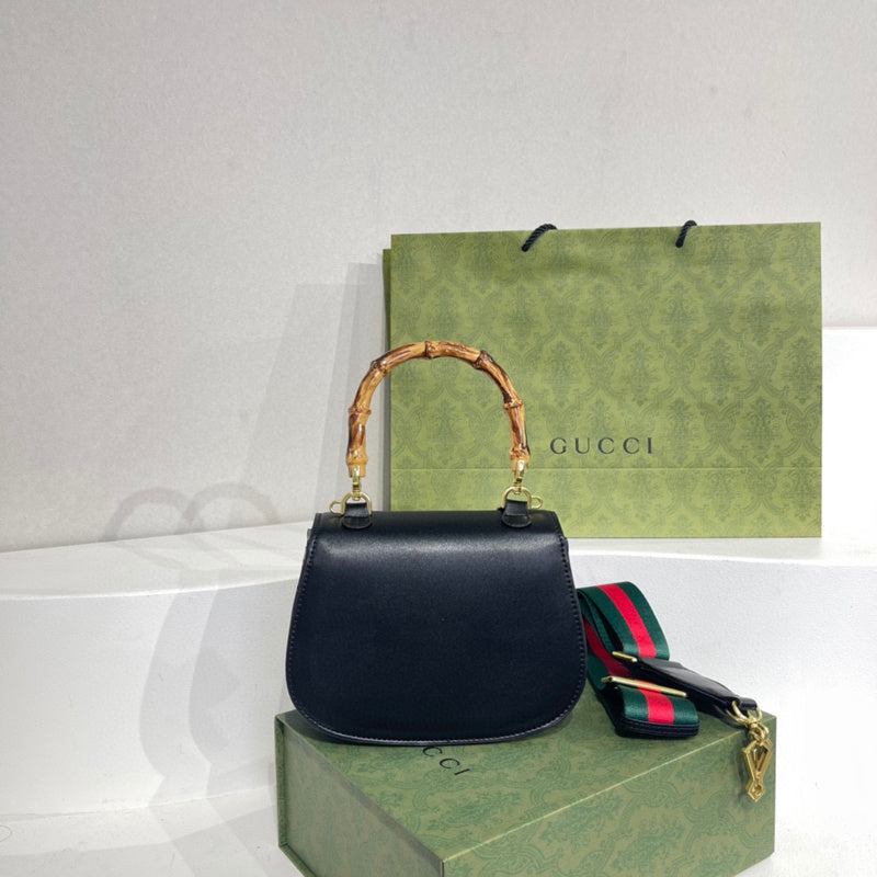 Amelia- GCI Bags - 2007