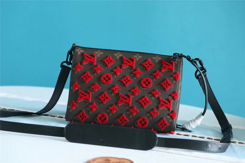 Fan Fashion Lu-Vi bags - 10423