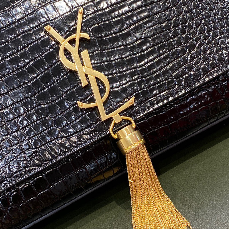 Amelia - YSL Bag - 3784