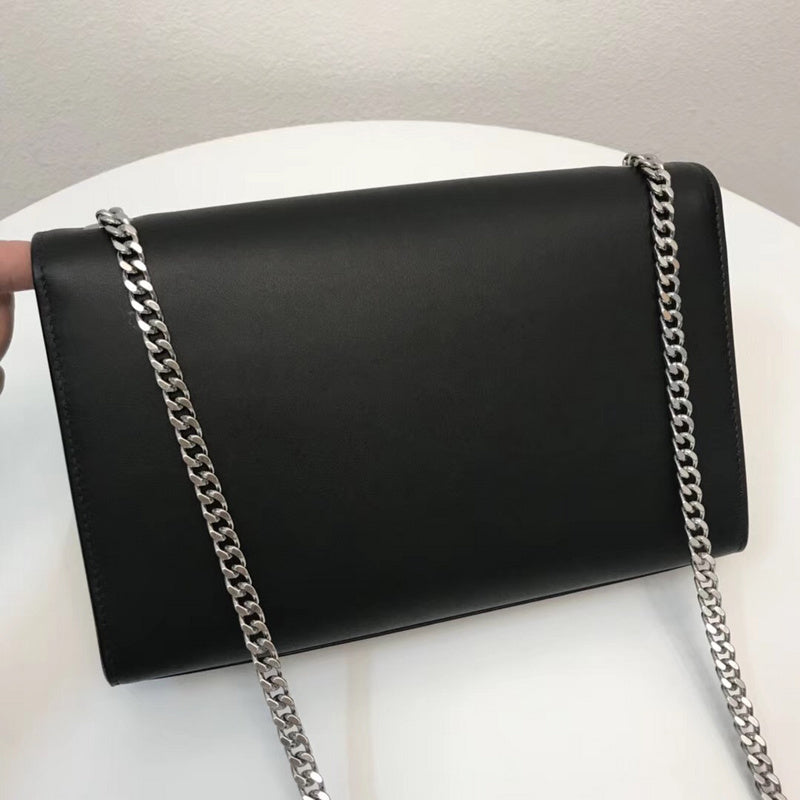 Amelia - YSL Bag - 3856
