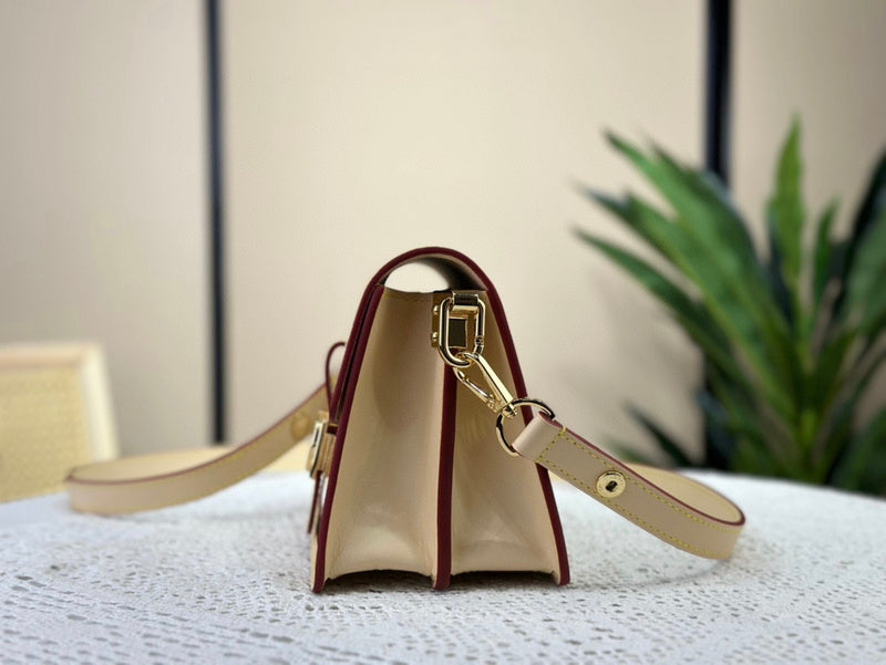 Amelia - LOV Lady Bags - 008