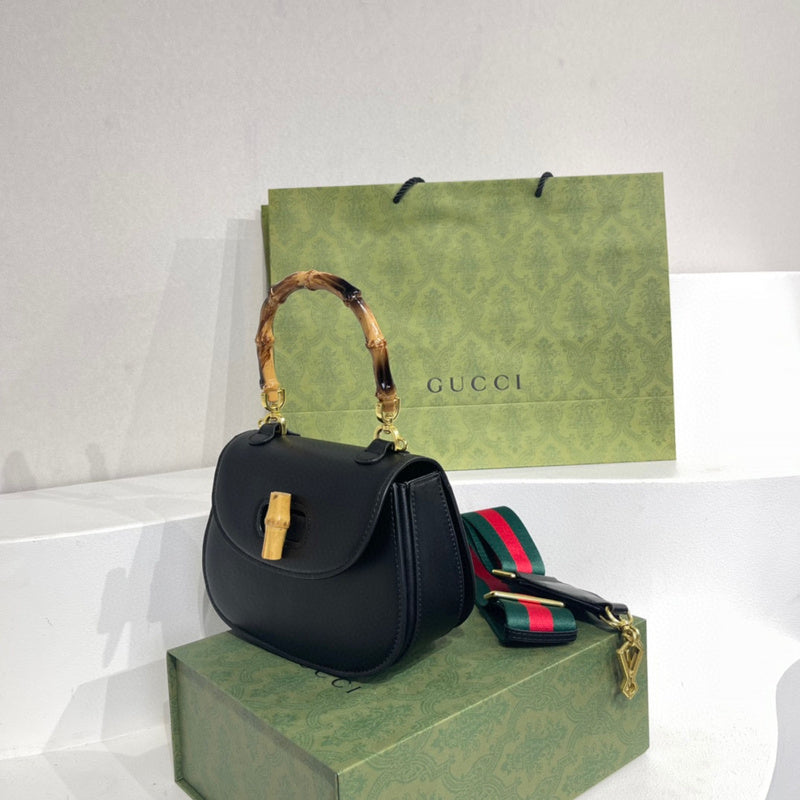 Amelia- GCI Bags - 2007