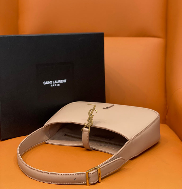 Amelia - YSL Bag - 1992
