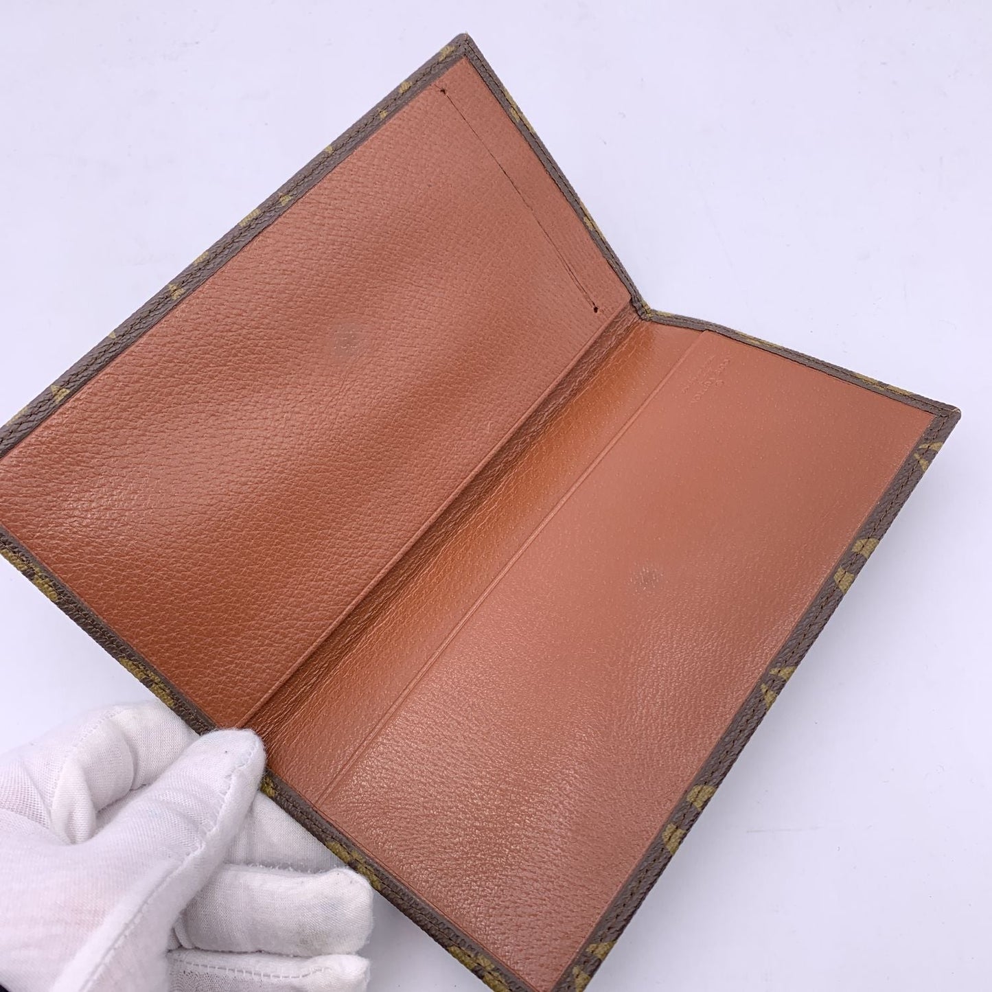 LOUIS VUITTON   Monogram Canvas Checkbook Holder Wallet