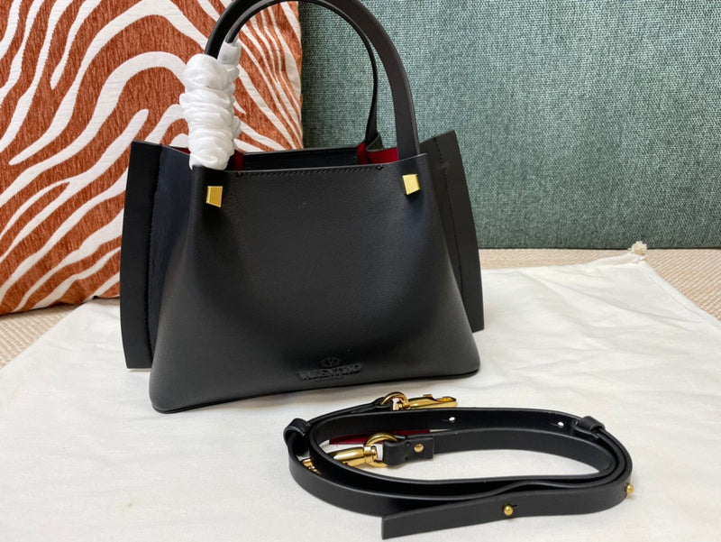 Amelia's Bag Gallery - VEL Bags - 1372