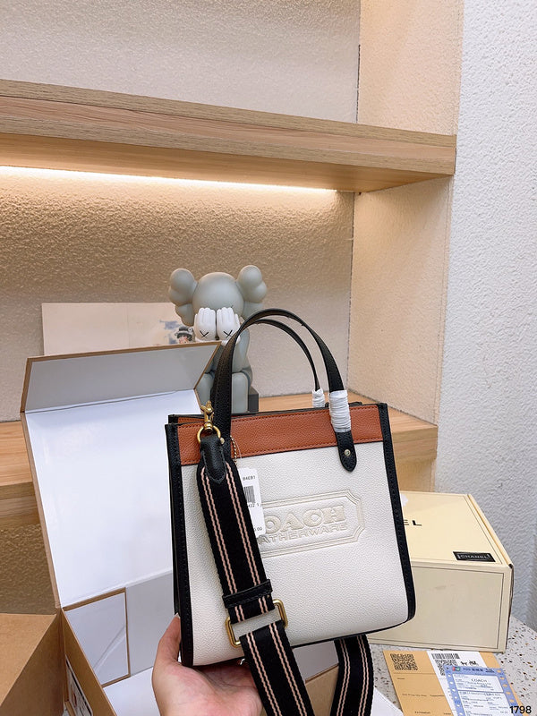 Amelia - CCH Bags - 010