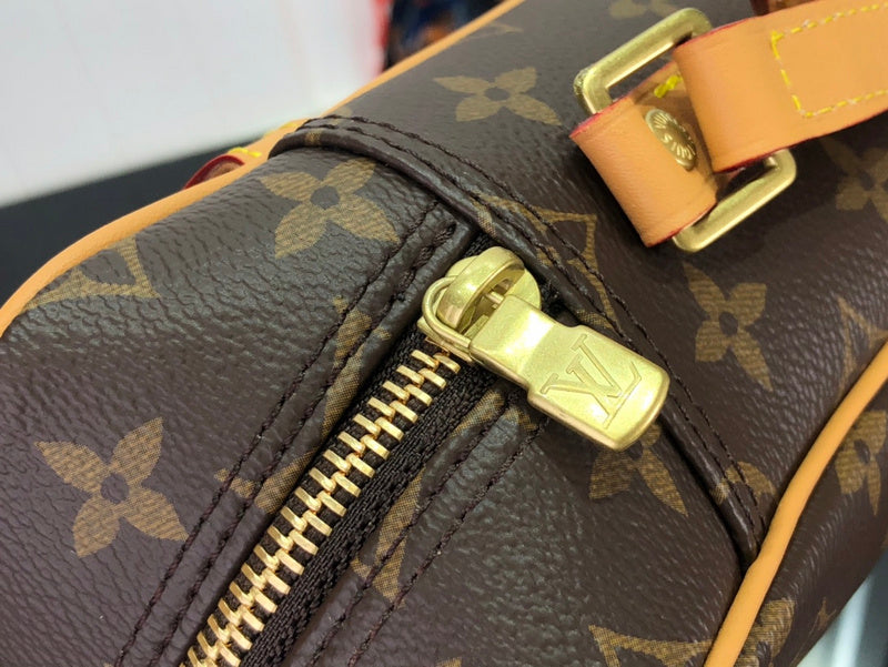 Fan Fashion Lu-Vi bags - 17356
