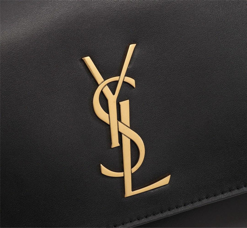 Amelia - YSL Bag - 2871