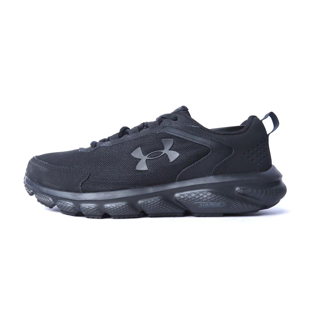 UNDER ARMOUR ASSERT 9