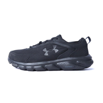 UNDER ARMOUR ASSERT 9