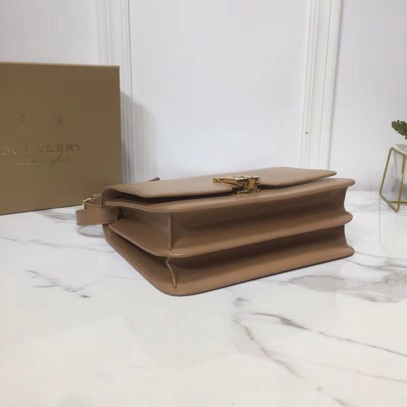 Burberry Bags - Bagsattire   729