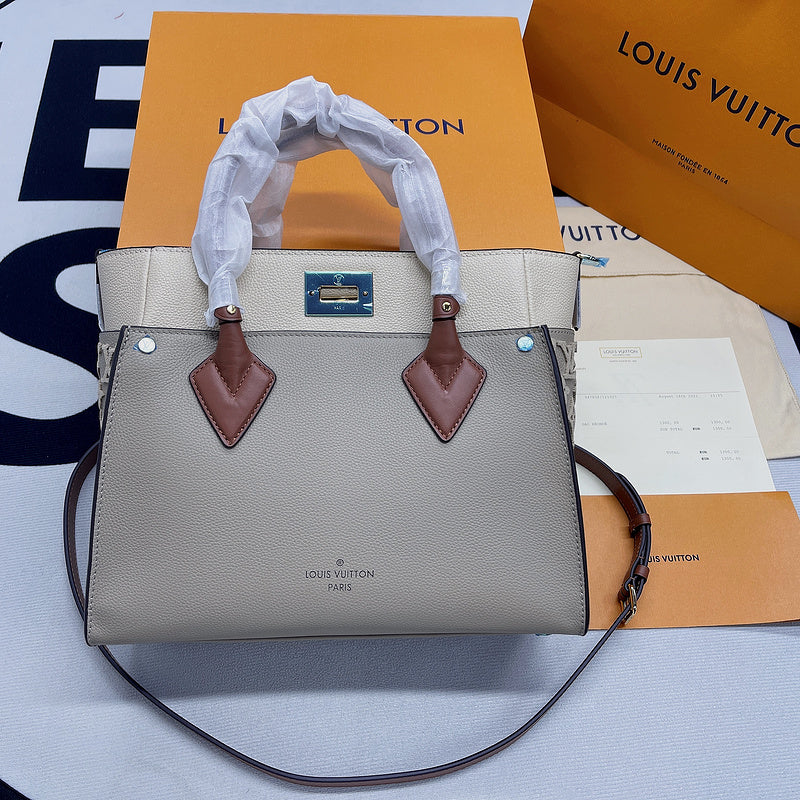 Fan Fashion Lu-Vi bags - 8629