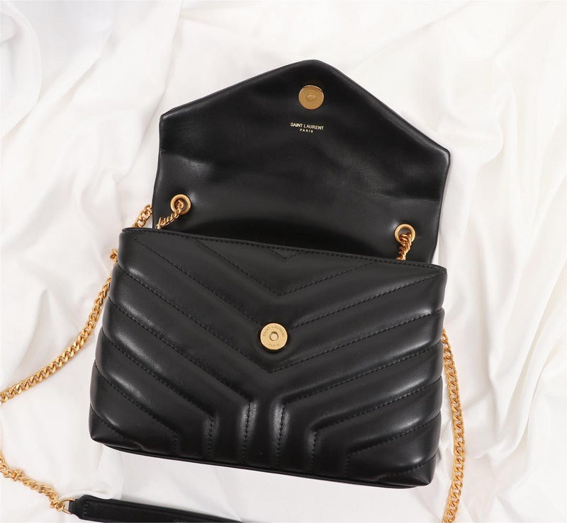 Amelia - YSL Bag - 2869