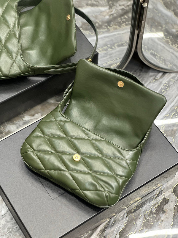 Amelia - YSL Bag - 1767