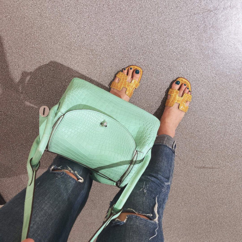 Amelia - HMS Bags - 1607