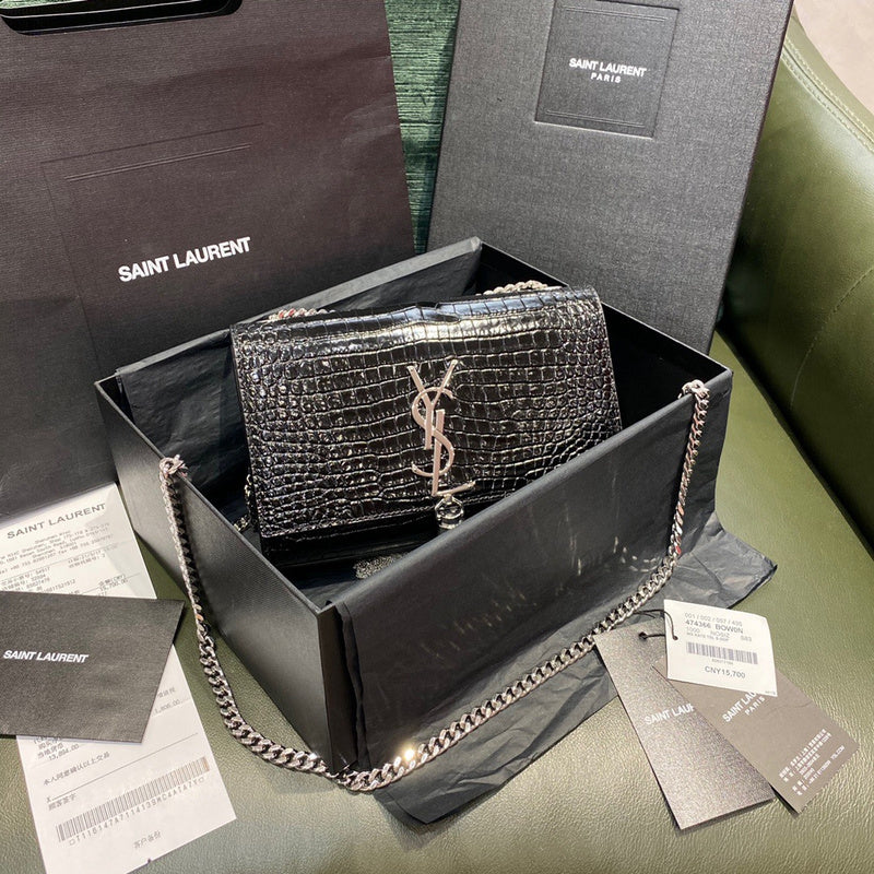 Amelia - YSL Bag - 3784
