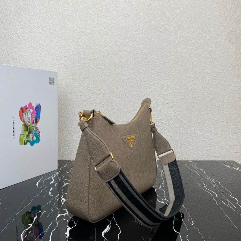 Amelia- PRDA  LUXURY BAGS - 821