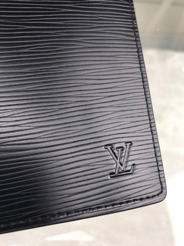 Fan Fashion Lu-Vi bags - 17704