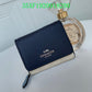 Amelia - CAH Wallet - 069