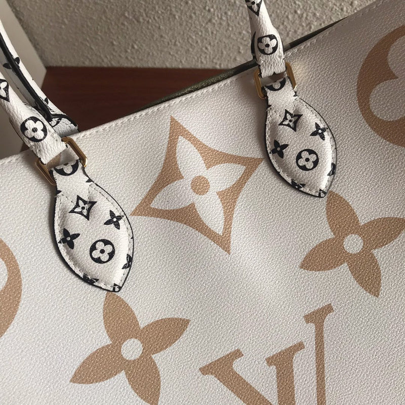 Fan Fashion Lu-Vi bags - 17385